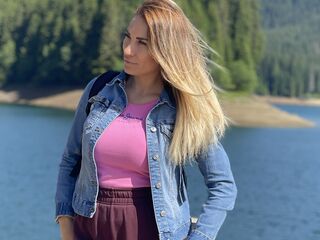 camgirl webcam sex picture LovelyMaia