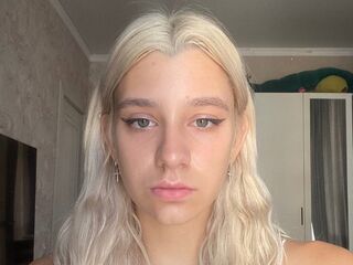 kinky webcam video LynelleDome