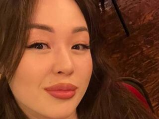 camslut naked MalkaBoccanfuso