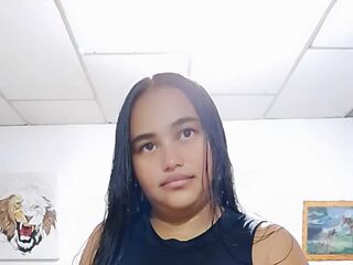 naked girl with webcam masturbating MaloryGarcia