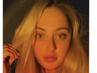 fingering camgirl video MarieBuck