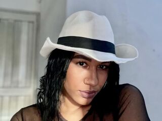 beautiful girlcam MarihannaMour