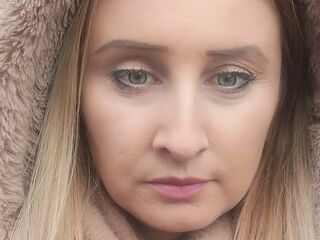 naked cam girl picture MaryEma