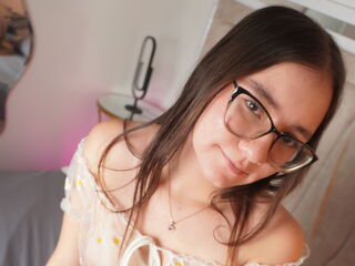jasmin nude chat room MiaHilfiger