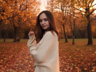 hot strip tease show MillisaTravel