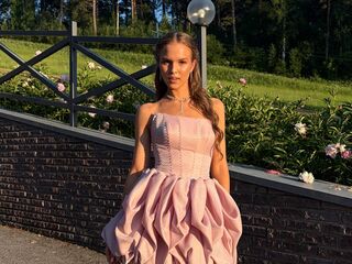 masturbating webcam girl MirianaFarris