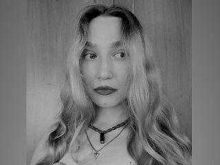 live porn web cam MonikaGreens
