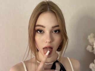 hot video chat MyaFields