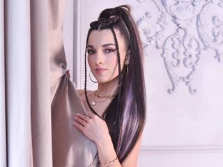 nude webcam girl MyersDiana