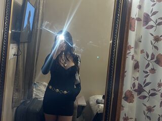 hot webcam NehaSharmau