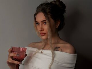 beautiful cam girl NeliaAllenbrand