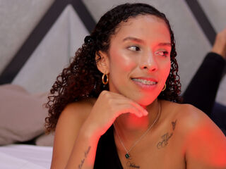 free live cam NicoleBakker