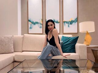 camgirl chatroom NicoleMil