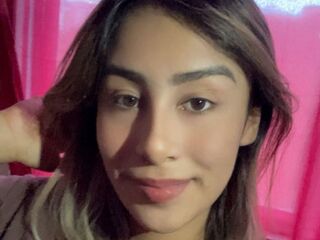 naughty camgirl picture NovaQuenn