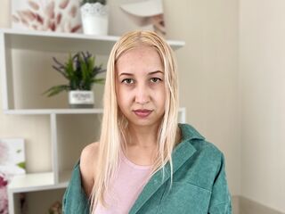 naked camgirl OdetteFort