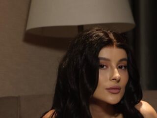 free live sexcam OssieZoumis