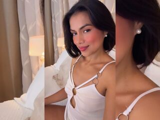 hot cam girl spreading pussy PerlaMoonroe