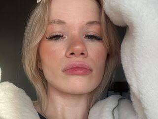 free live camsex RenitaKoo