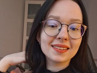hot camslut RobynKlark