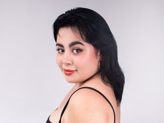 naked girl with cam RoxanaElegance