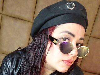 webcam girl chat room SandyGuzman