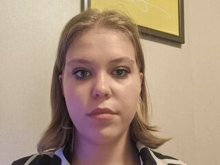 live webcam girl SaturninaLeavitt