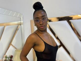 cam chatroom SelenaRoas