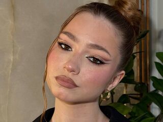 adult webcam chat SeyolaHilgerst