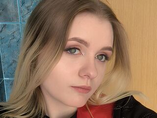 webcam babe chatroom ShannonPomilla