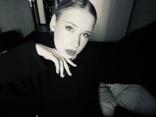 jasmin webcam model SherieMcwayne