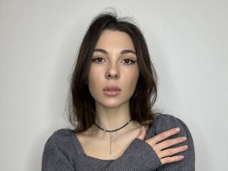 live chat room SkyeSnow