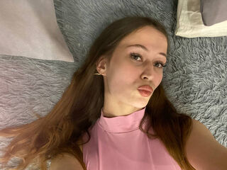 chat with cam SofieLynn