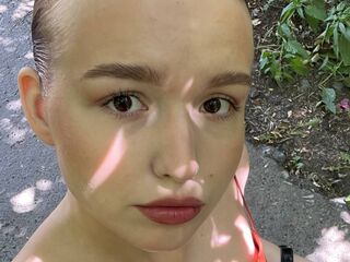 adult video chat room SusannahBuffalo