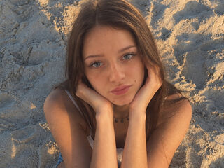 hot naked webcam girl TannaThurber