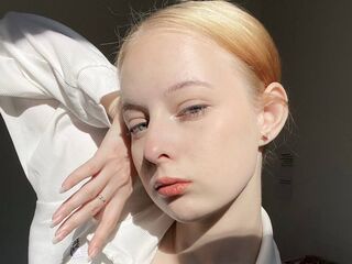 beautiful webcam girl TashaFogelquist