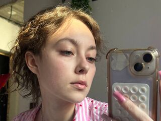 sexy cam girl ThuyThorstad