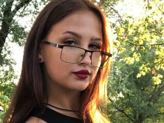 erotic cam video TiffaneyHews