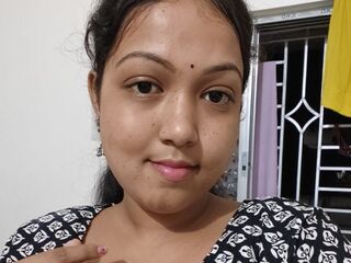 live cam girl gallery TrishaSaha