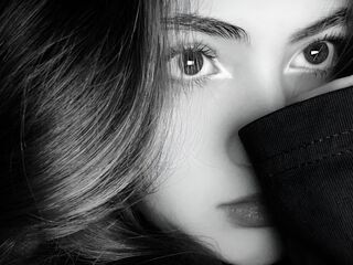 camgirl webcam VickyToure