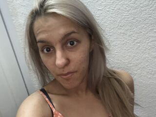 bedroom live webcam lizzielizzie